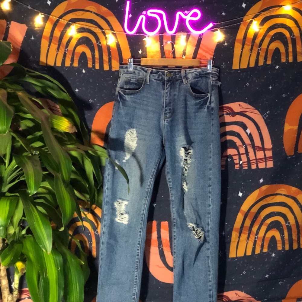 Fashion Nova Boyfriend Jeans